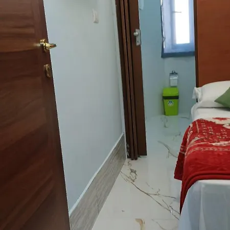 Konukevi Termini Centro 4*