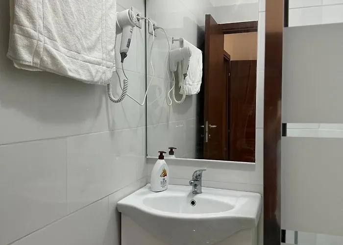 Guest house Termini Centro 4*