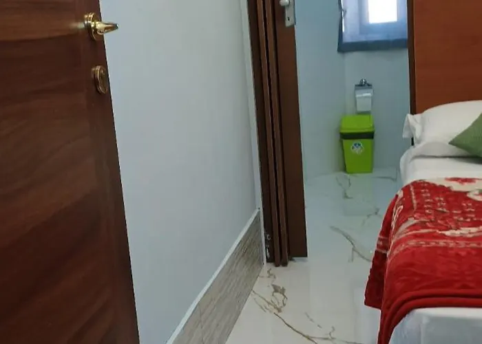 Guest house Termini Centro 4*